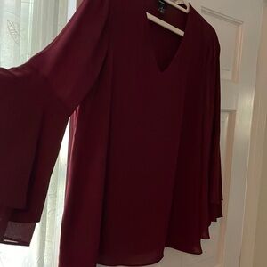 Alfani v-neck lined top